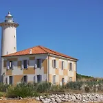 Lejlighed Cozy With Swimming Pool Access